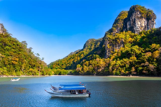 Simply Singapore With Lush Green Langkawi