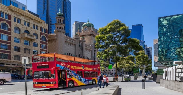 Amazing Australia With Naturally New Zealand