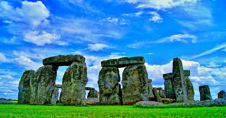 Visit Stonehenge