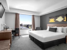 Mantra Melbourne Airport Room