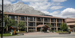 High Country Inn Exterior View