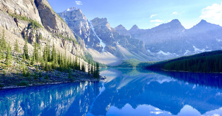 Lake Louise Moraine lake Summer