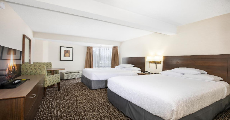 Ramada Kamloops Room