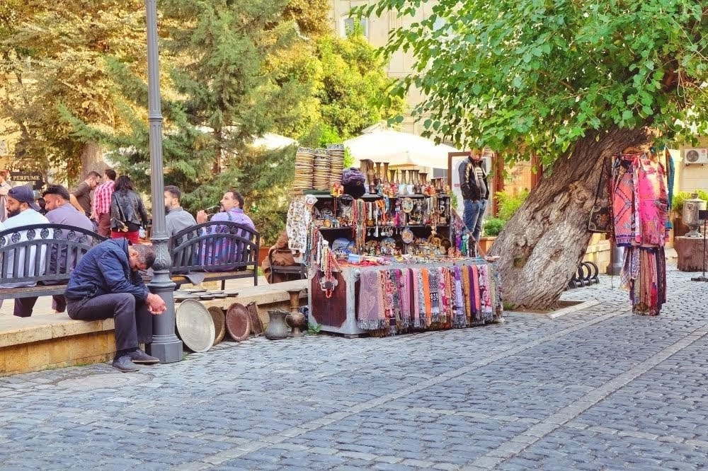 Local Street Shopping