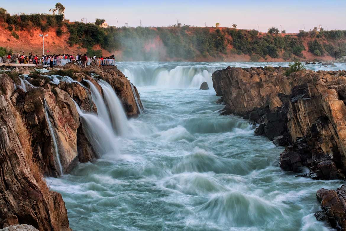 Dhuandhar Falls 