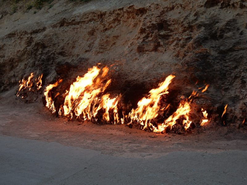 Yanar Dag (Fire Mountain)