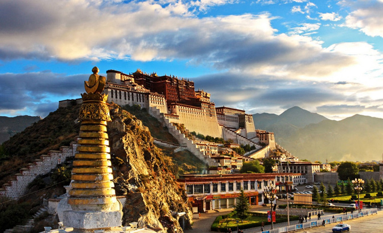 A Potala Palace