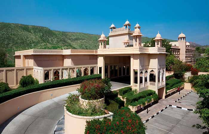 Trident Hotel Udaipur Exterior View 