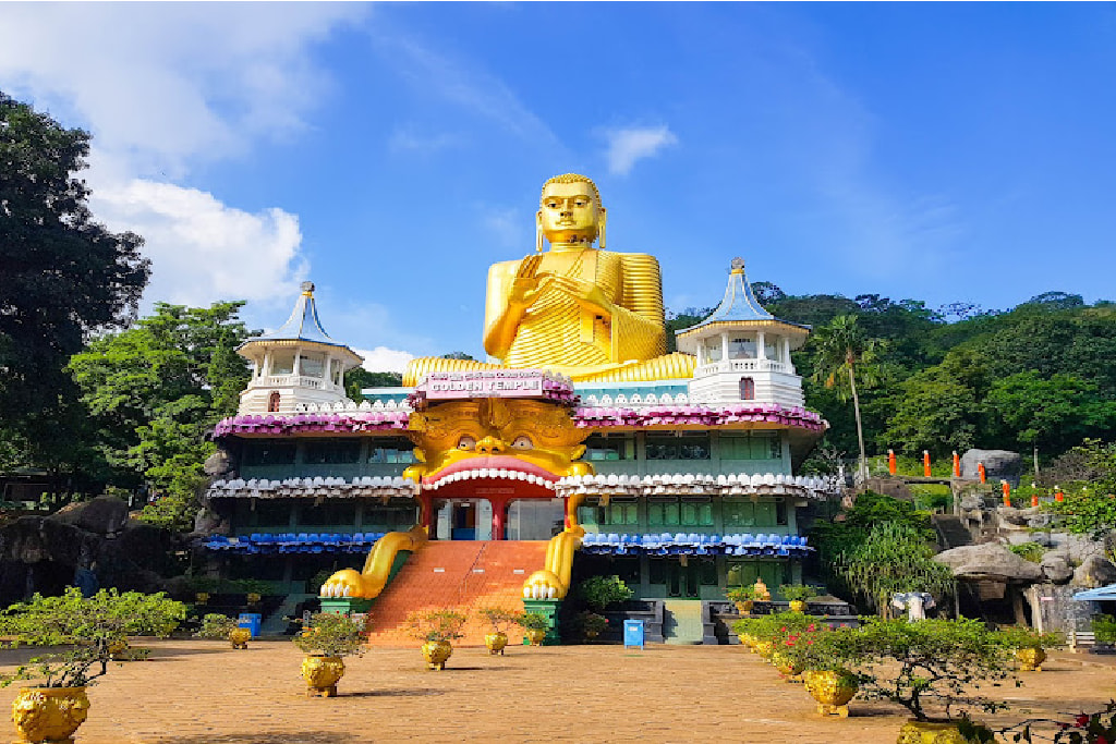 Dambulla Cave Temple