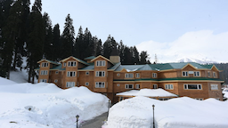 Kolahoi Green Heights Gulmarg