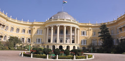 Raj Bhawan 