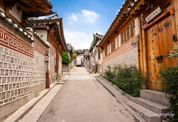 BukchoneHanok Village