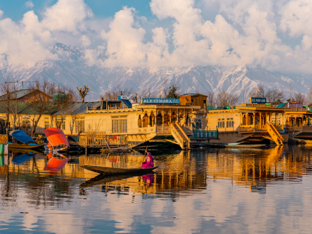 Dal-Lake 1